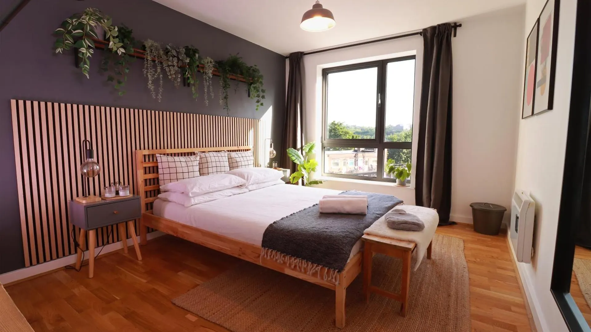 Spacious Private Flat In Sheffield City Centre