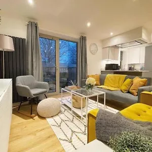 3 York Mews Holiday home Bath